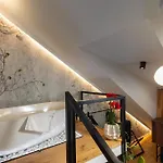 شقة La E Bella Vi, Luxury In Old Town *