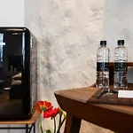 La E Bella Vi, Luxury In Old Town