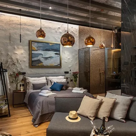 Lejlighed La E Bella Vi, Luxury In Old Town *