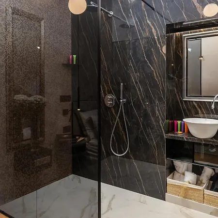 Appartamento La E Bella Vi, Luxury In Old Town Ragusa