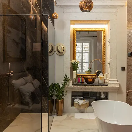 Appartamento La E Bella Vi, Luxury In Old Town