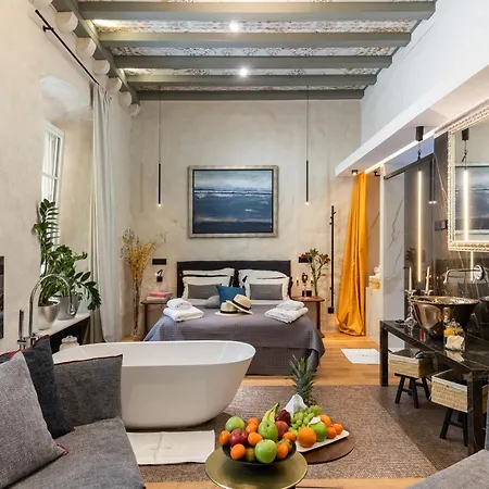La E Bella Vi, Luxury In Old Town Ragusa