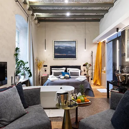 Appartamento La E Bella Vi, Luxury In Old Town Ragusa
