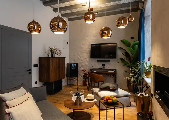 アパート La E Bella Vi, Luxury In Old Town *