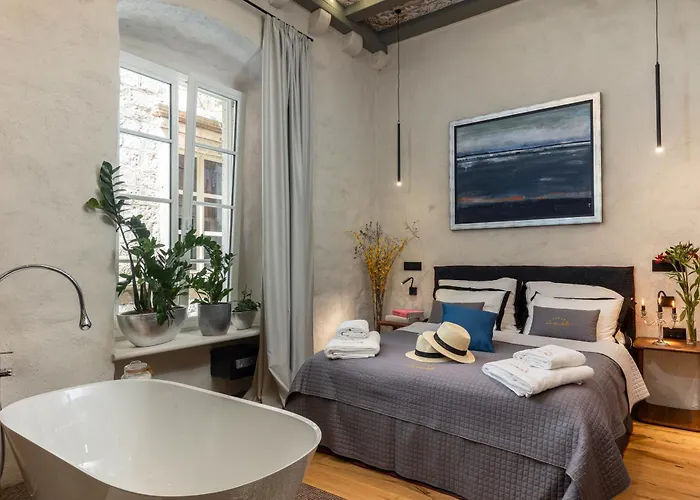 アパート La E Bella Vi, Luxury In Old Town ドゥブロブニク