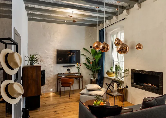 アパート La E Bella Vi, Luxury In Old Town